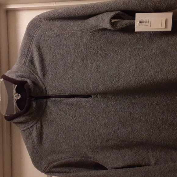 Women's Old Navy Turtleneck Sweater - Picture 4 of 11